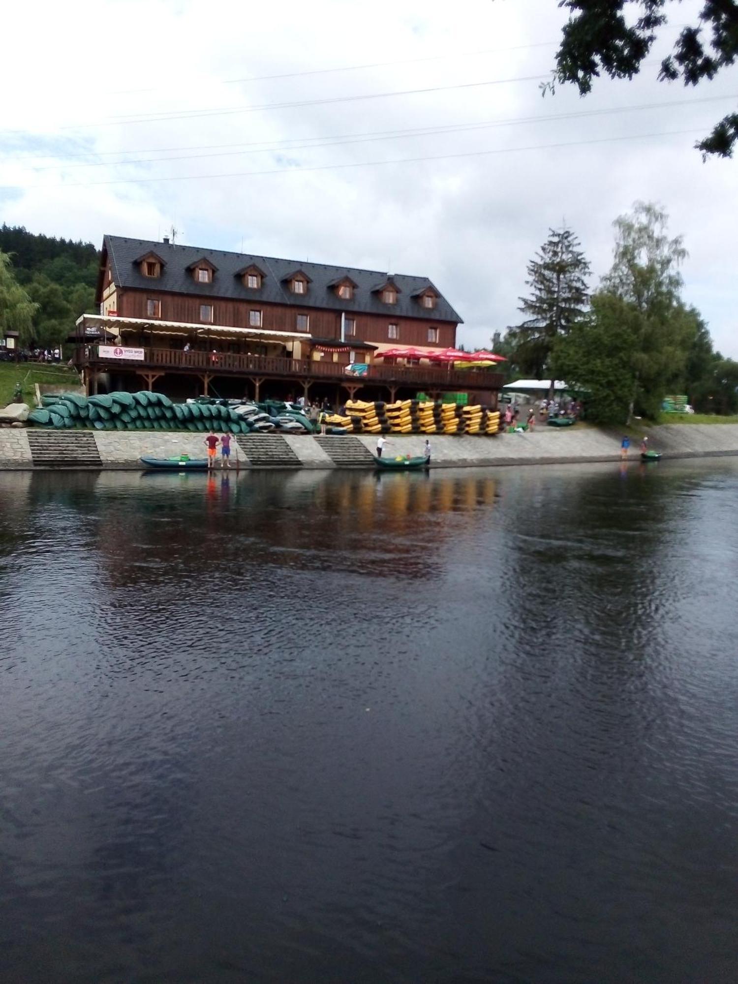 Apartman Leo Nr. 8 Lipno Nad Vltavou Exterior foto
