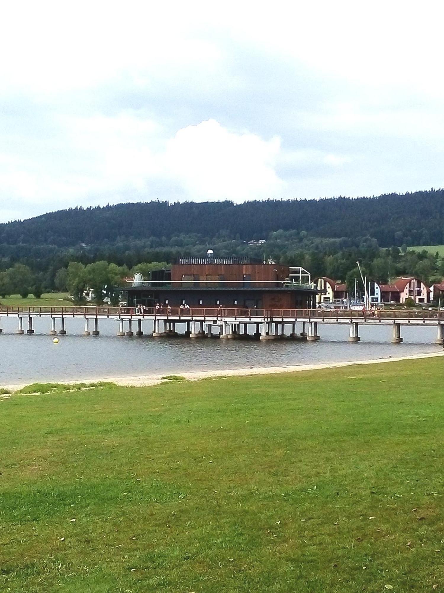 Apartman Leo Nr. 8 Lipno Nad Vltavou Exterior foto