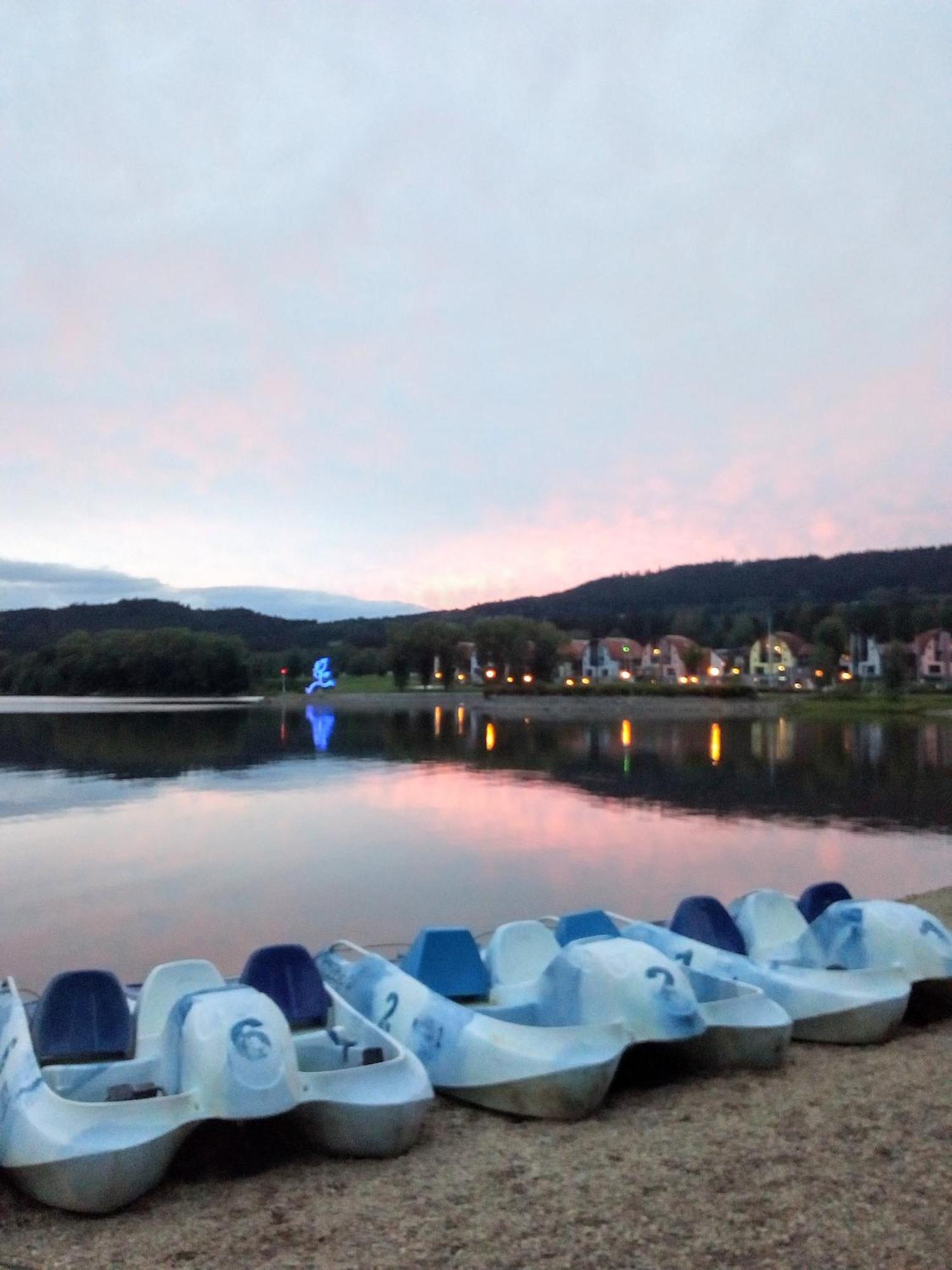 Apartman Leo Nr. 8 Lipno Nad Vltavou Exterior foto
